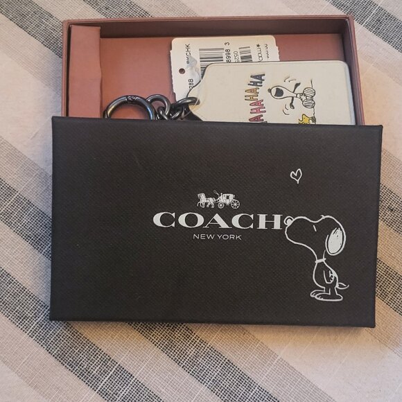 Coach x Peanuts Hangtag 2017 - RARE - 🚨 NWT - - Picture 5 of 5